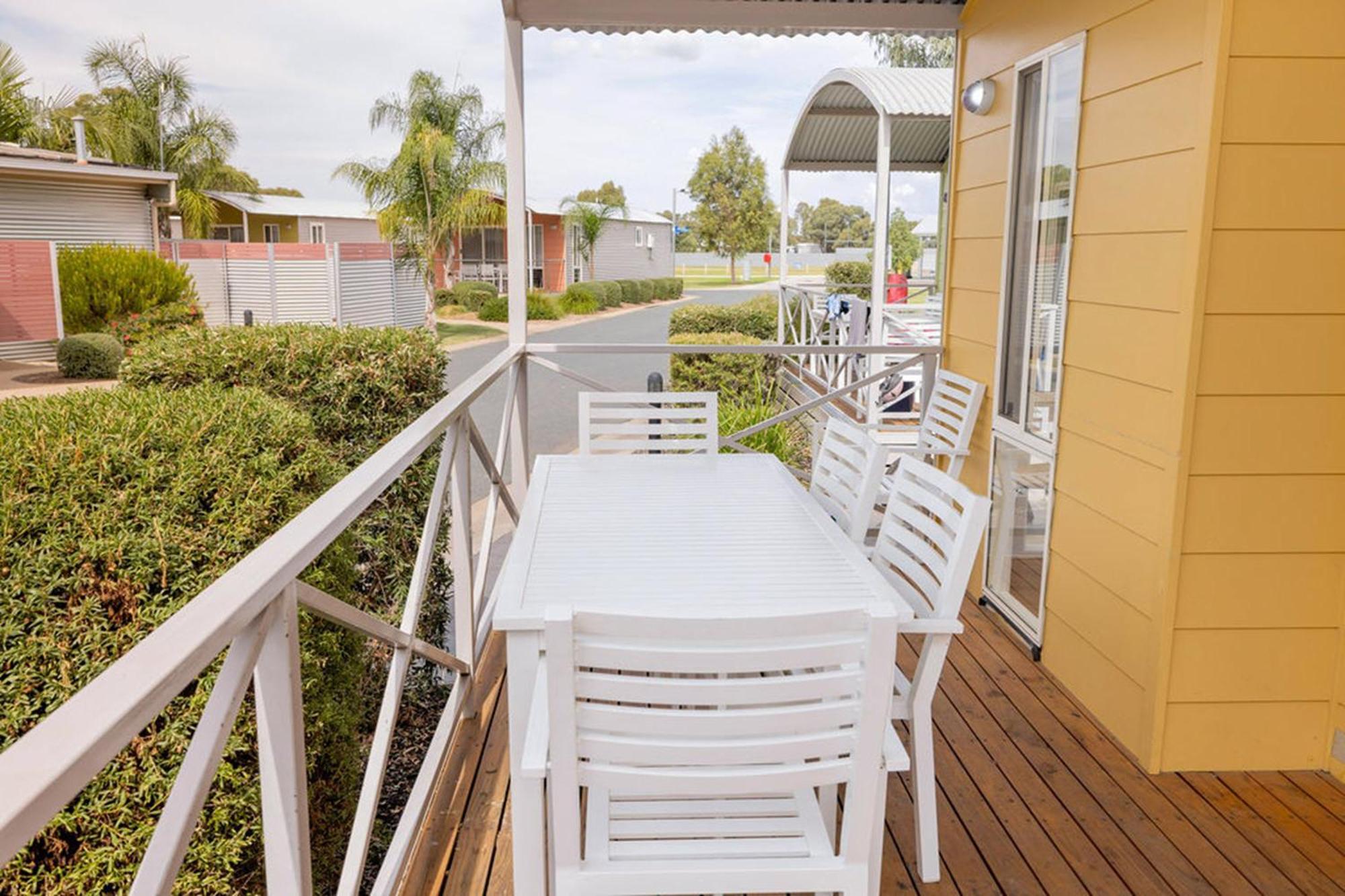 Big4 Deniliquin Holiday Park Zimmer foto
